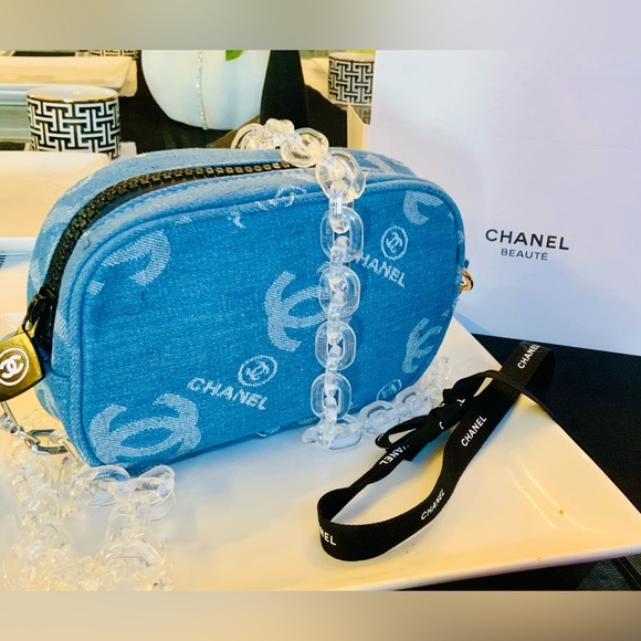 Chanel Denim Cosmetic Clutch All inclusive wrapping paper w/ribbon - Picture 4 of 6